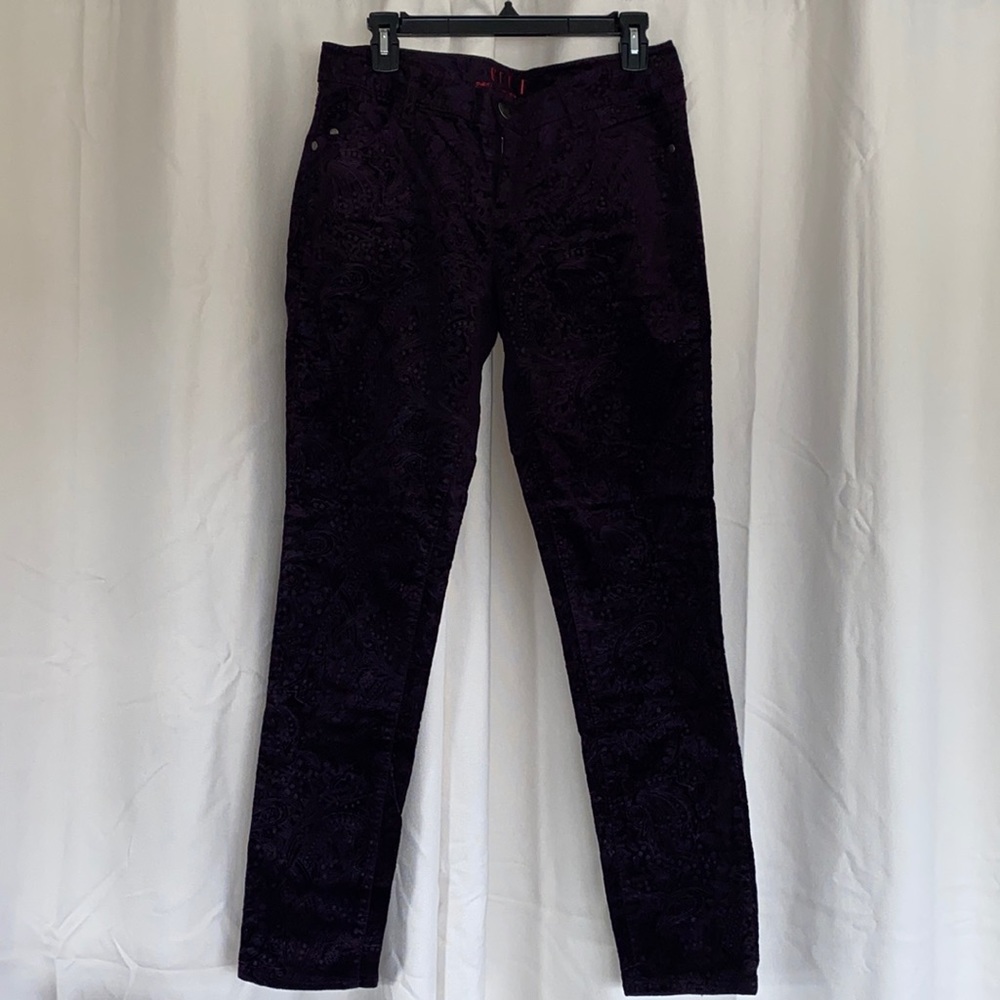 Gorgeous Deep Purple Corduroy ELLE Pants size 12R.